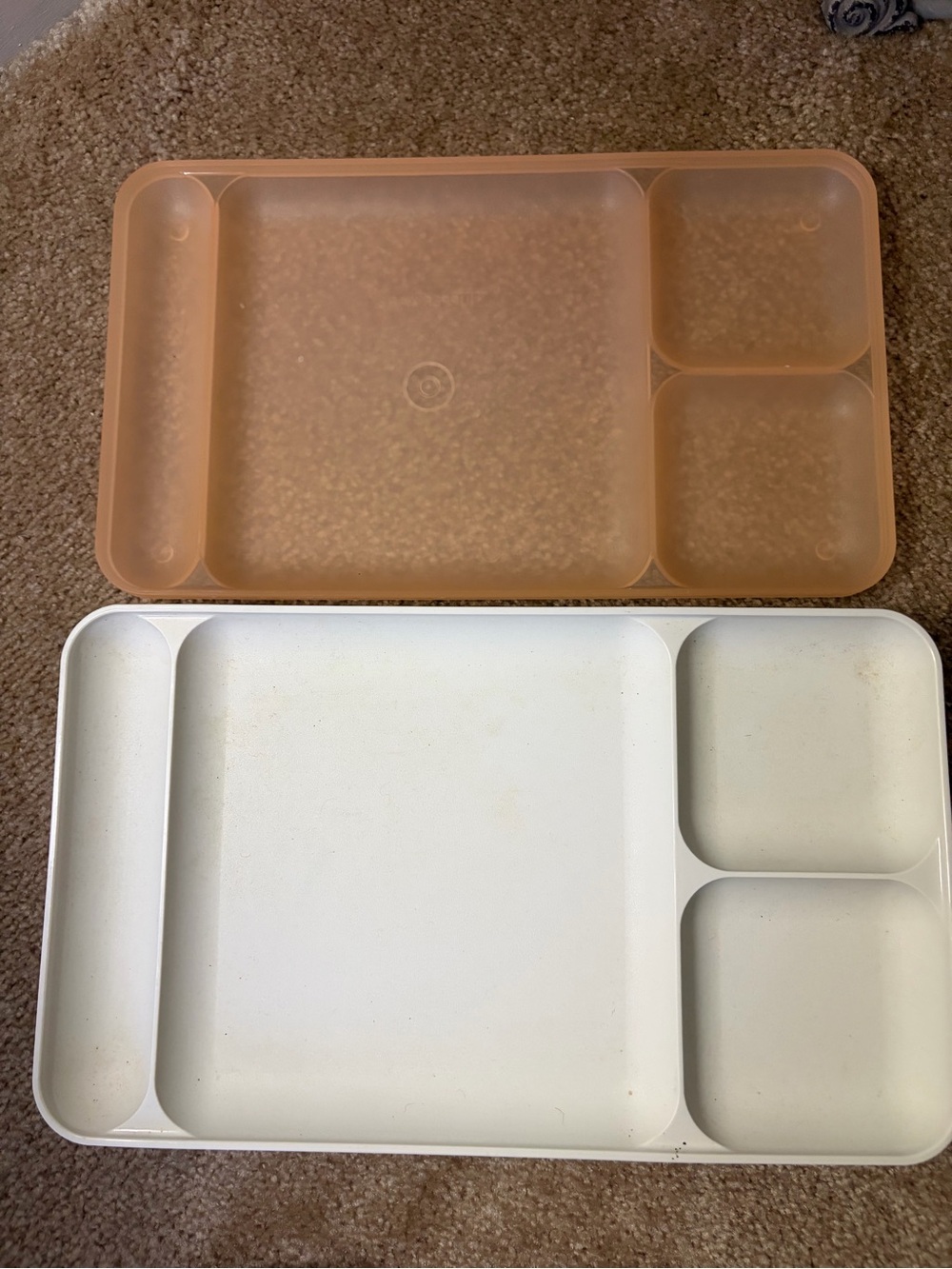 Tupperware Vintage Divided Meal Trays set of 6 - Picture 2 of 7